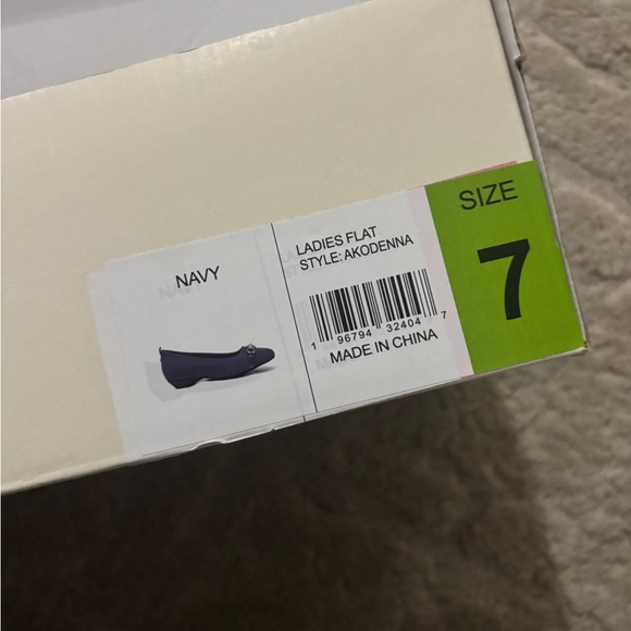 NWT Anne Klein Women's Navy Ballet Flats - Picture 5 of 7